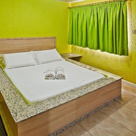 Motel Aquarius Ponta Grossa  Εξωτερικό φωτογραφία
